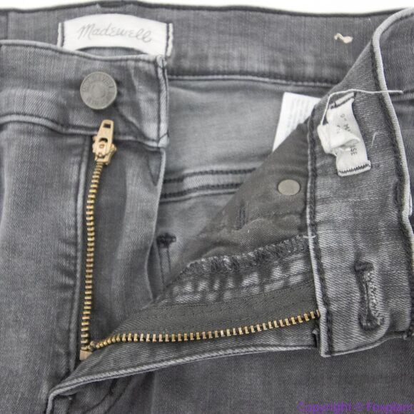 Madewell Petite‎ 9" Mid-Rise Skinny Jeans in Black Sea, Petite 25 - Picture 4 of 16